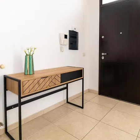 Appartamento Xenia Boutique House Tirso