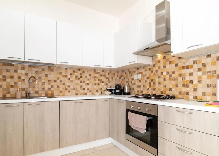 Xenia Boutique House Tirso Daire