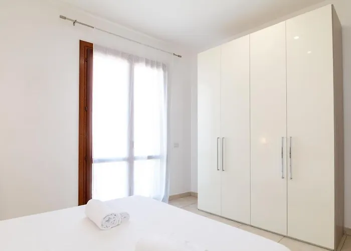Xenia Boutique House Tirso Daire